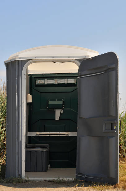 Best Construction site porta potty rental  in Many, LA